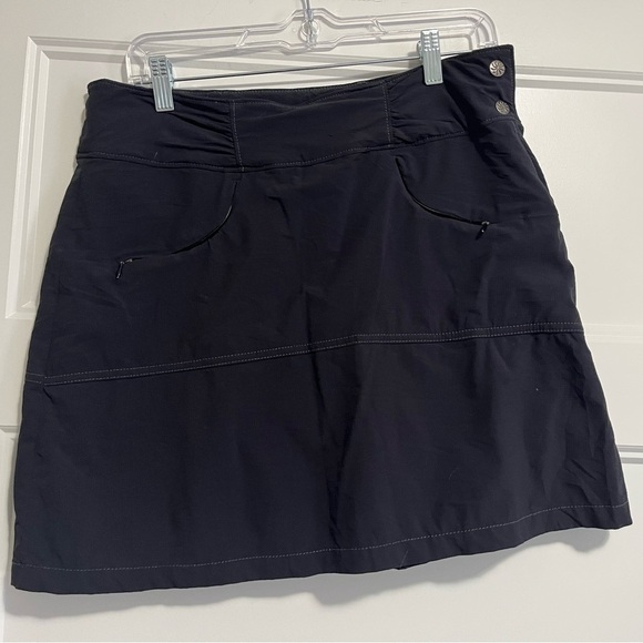 Athleta Short Skirt Skort Womens Size 6 Side Zip and Buttons - Picture 1 of 11